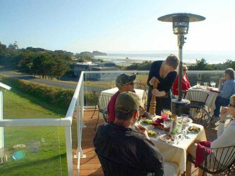 Best Western Inn At Face Rock Бандън Ресторант снимка