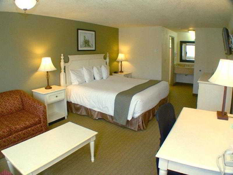 Best Western Inn At Face Rock Бандън Екстериор снимка