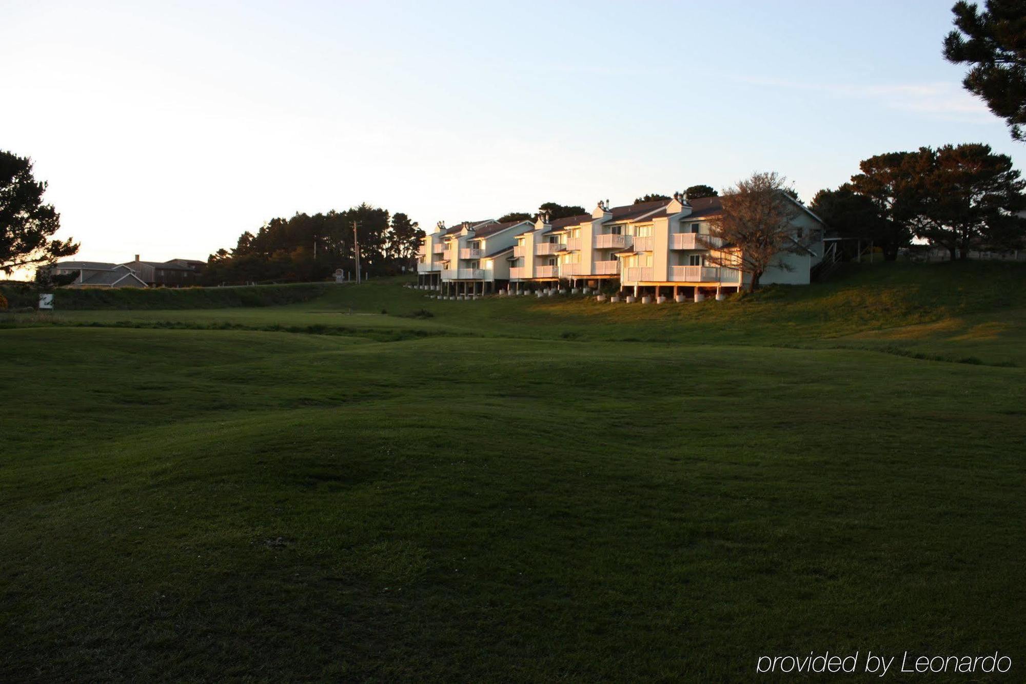 Best Western Inn At Face Rock Бандън Екстериор снимка